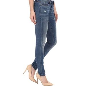 Blank NYC The Skinny Classique Jeans